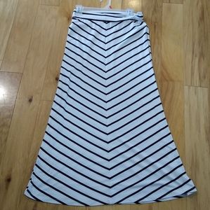 Back and white striped maxi skirt